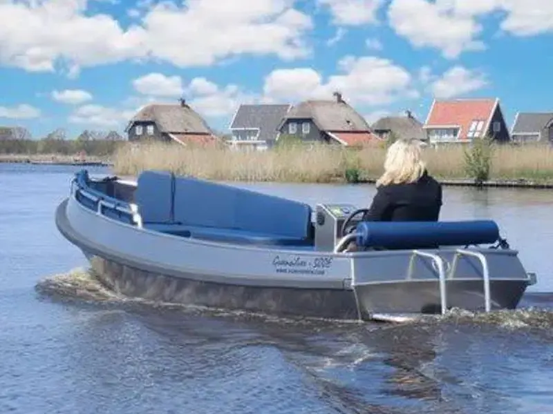 Private Schaluppe mit Skipper